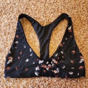 Carve Designs Women's Reversible Black Bikini Top